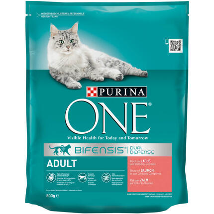 PURINA ONE Adult mit Lachs und Vollkorngetreide Vorderansicht