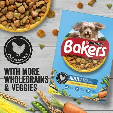 Bakers adult chicken and vegetables