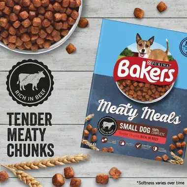 BAKERS® Meaty Meals™ with Beef Small Dog Dry Food